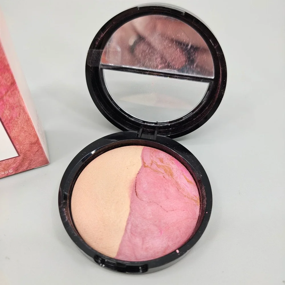 Laura Geller Baked Blush-N-Highlight Duo French Vanilla Pink Buttercream 0.32oz